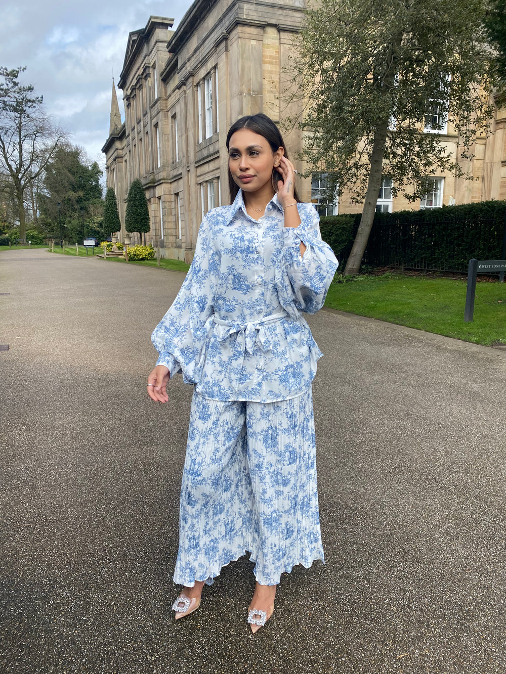 Jardin White and Blue print co ord set