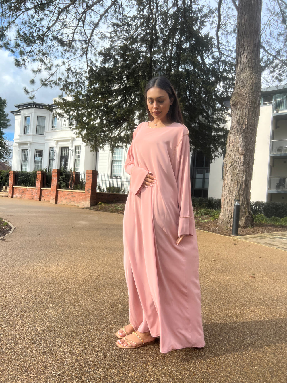 Pink and Gold  Closed Abaya