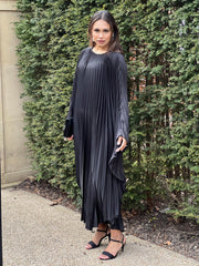Amarifi Black Pleated Kaftan