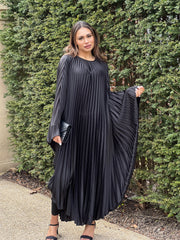 Amarifi Black Pleated Kaftan