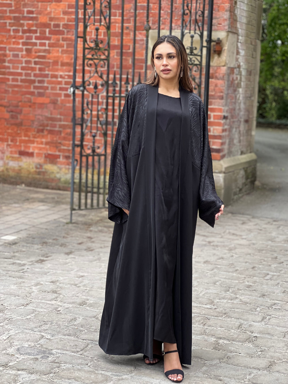 Azeena Black Abaya