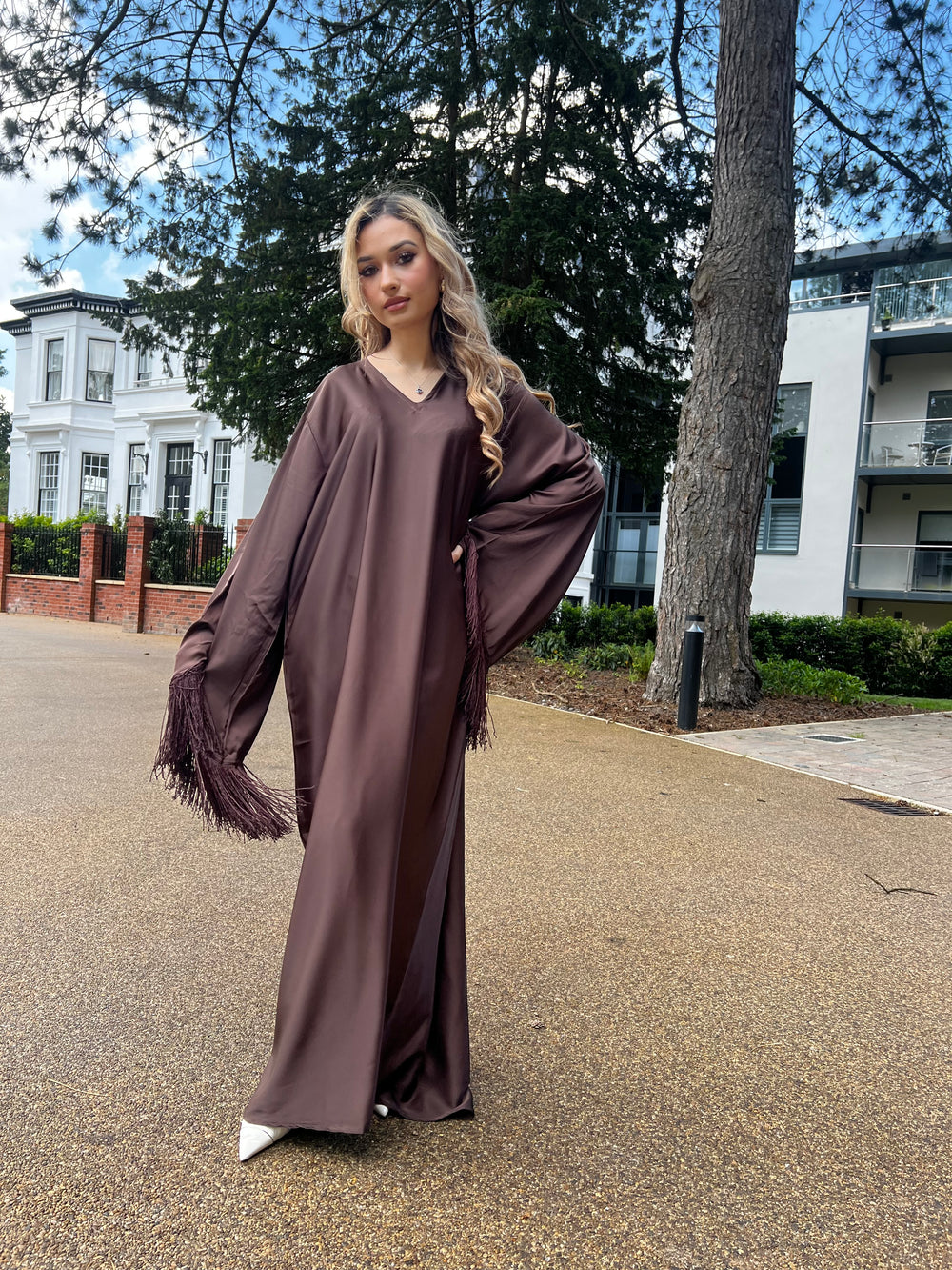 Hafsa Brown Tassel Abaya