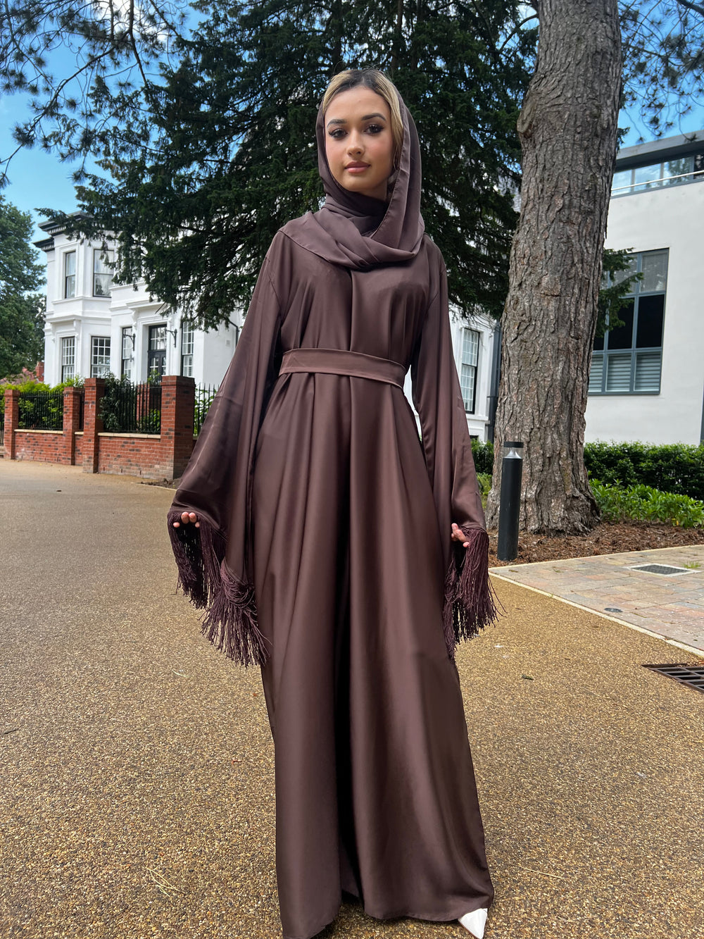 Hafsa Brown Tassel Abaya