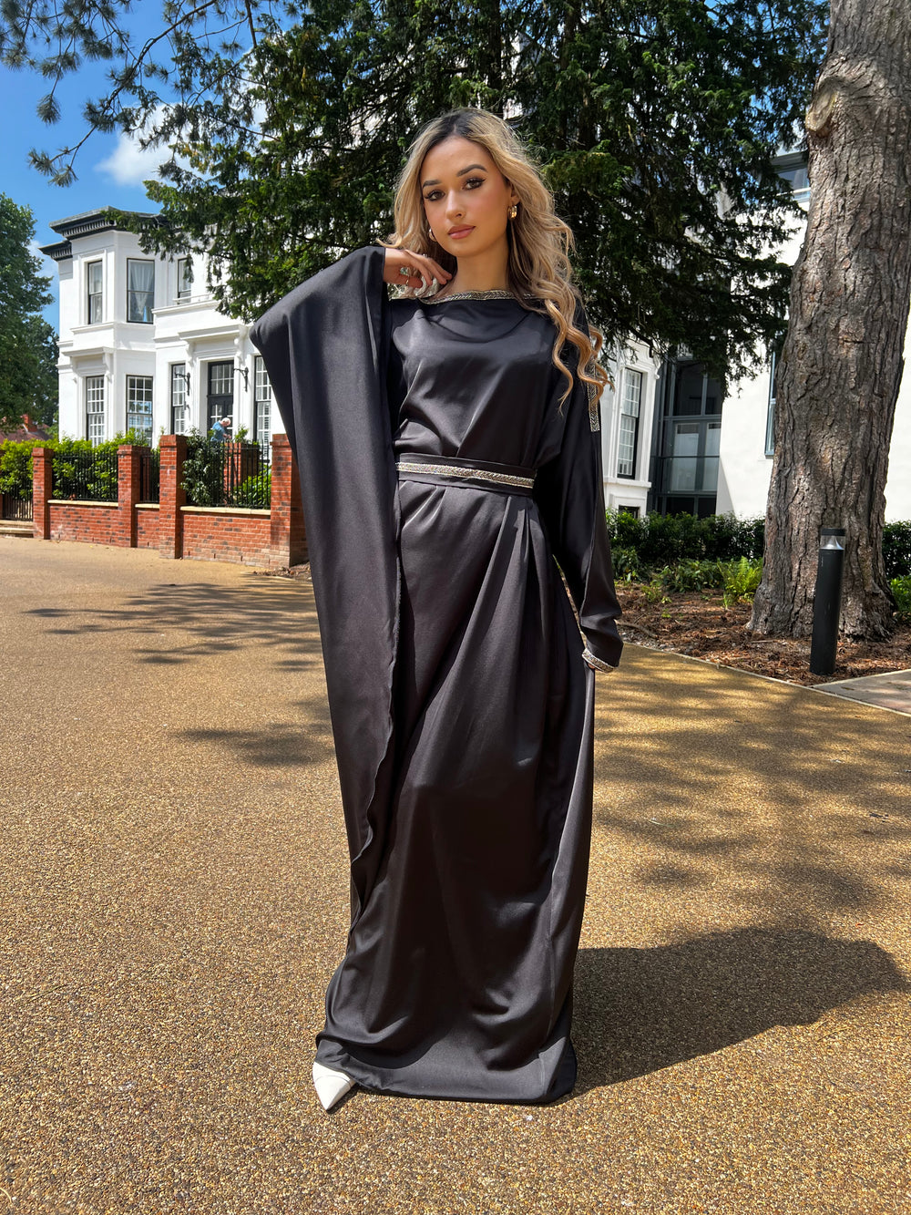 Lamia Black Embellished Abaya