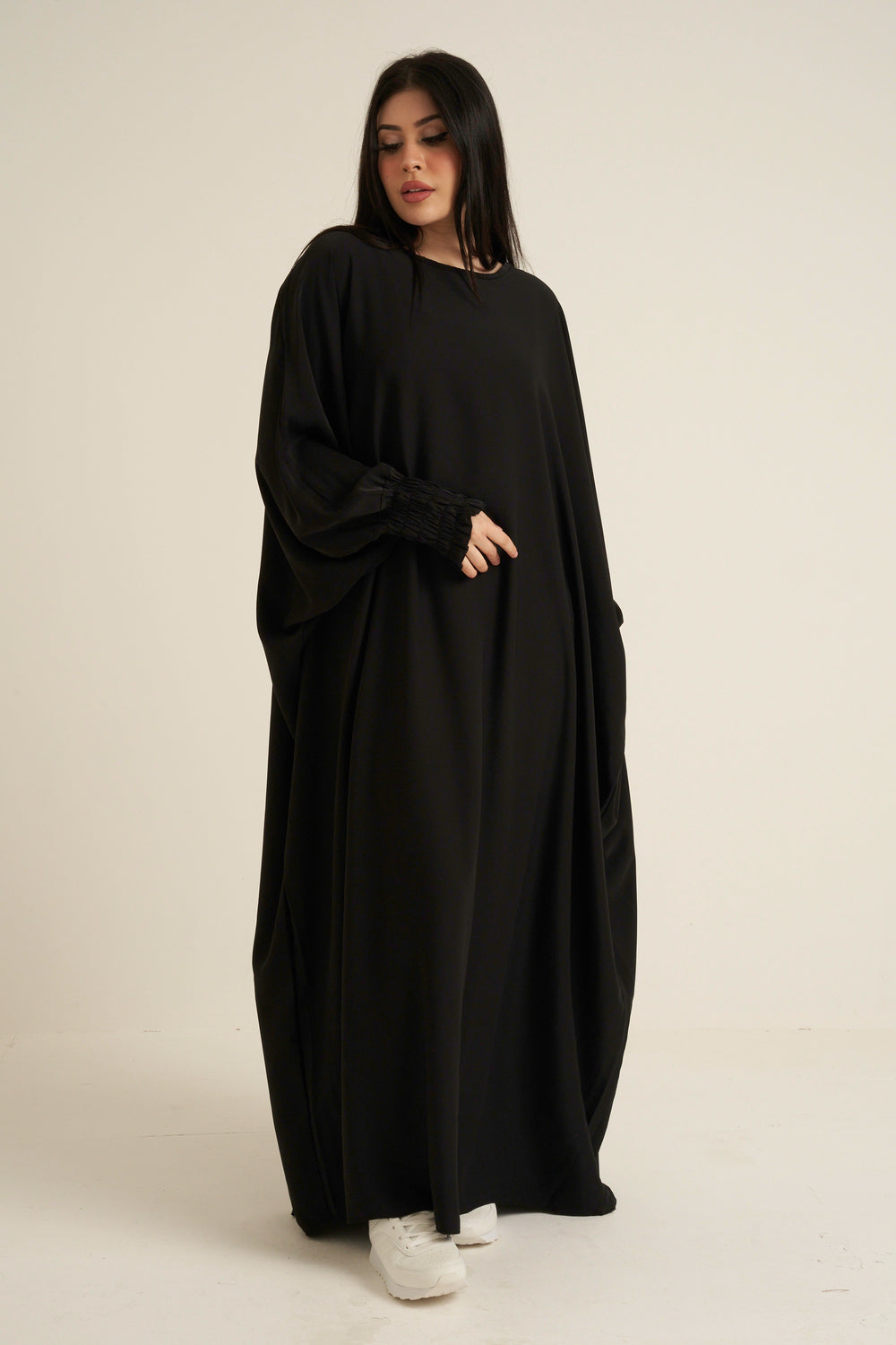 Black Closed Abaya