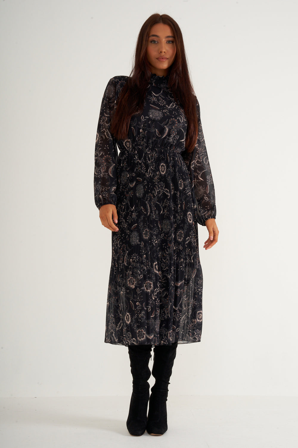 black print high ruffled collar pleated long dress