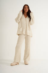 cream oversized thick knitted co-ord set with pockets